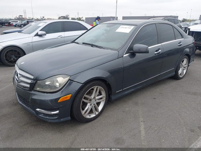 Mercedes-Benz C-Class Sport