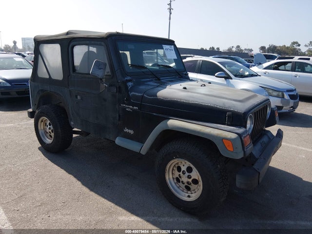 Salvage Jeep Wrangler Image