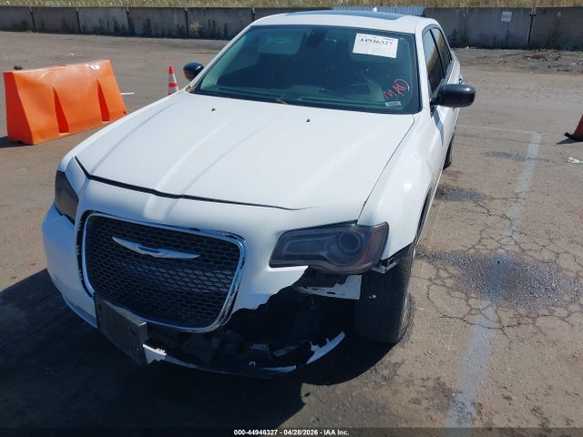 Chrysler 300c Awd