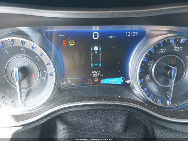 Chrysler 300c Awd