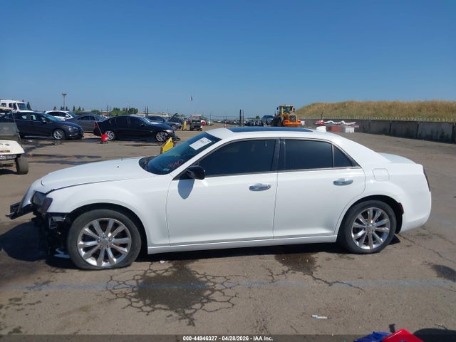 Chrysler 300c Awd
