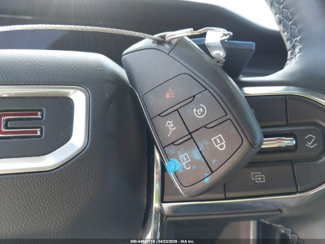 GMC Acadia Fwd Elevation