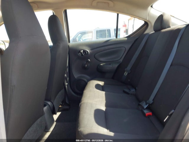 Nissan Versa 1.6 S+