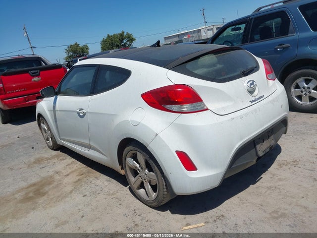Hyundai VELOSTER
