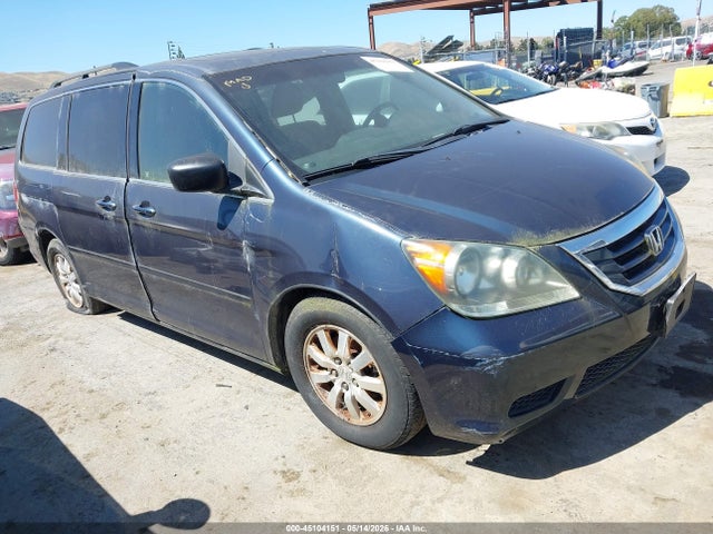 Salvage Honda Odyssey Image