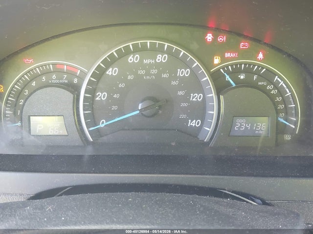 Toyota Camry Le