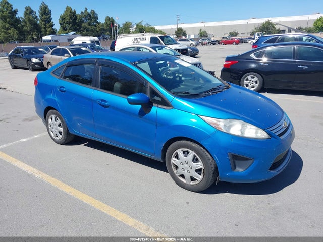 Salvage Ford Fiesta Image