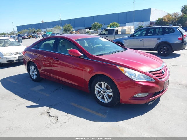 Salvage Hyundai SONATA Image