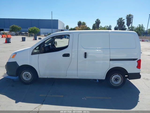 Nissan Nv S