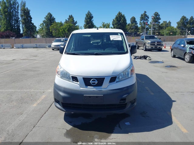 Nissan Nv S