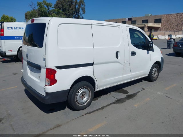 Nissan Nv S