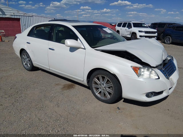 Salvage Toyota Avalon Image
