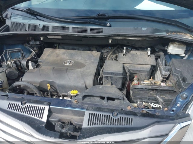 Toyota Sienna Xle