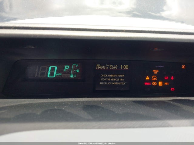 Toyota Prius c Three