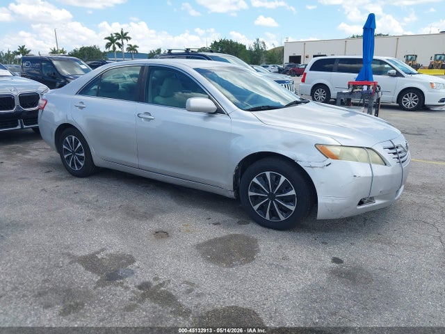 Salvage Toyota Camry Image