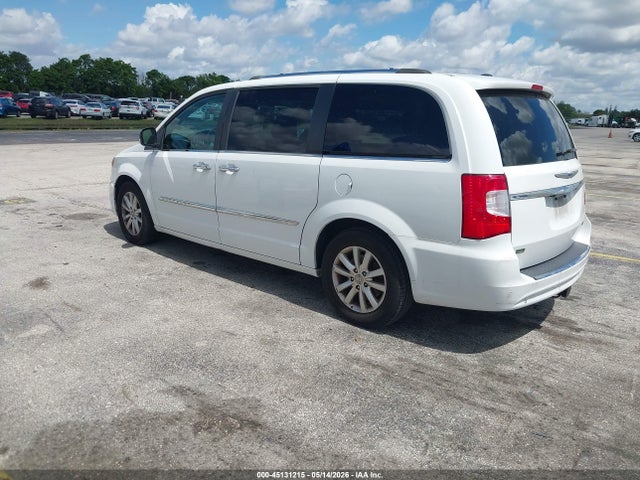 Chrysler Town & Country Limited Platinum