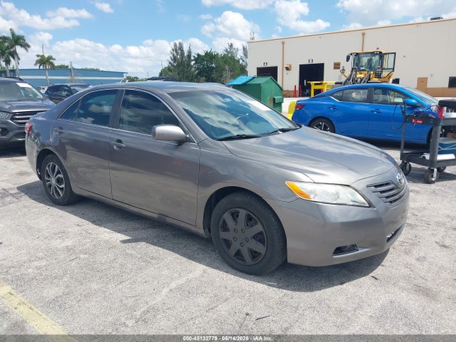 Salvage Toyota Camry Image