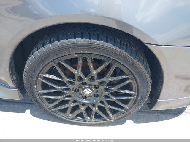 Mitsubishi Lancer Es