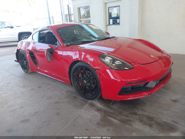 Salvage Porsche 718 Cayman Image