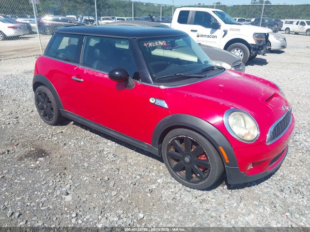 Salvage MINI Cooper S Image