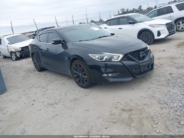 Salvage Nissan Maxima Image