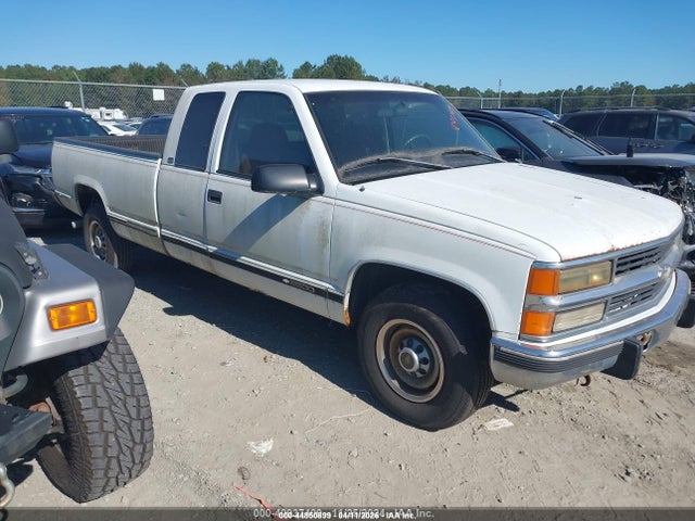 Salvage Chevrolet Gmt Image