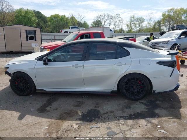 Toyota Camry Trd