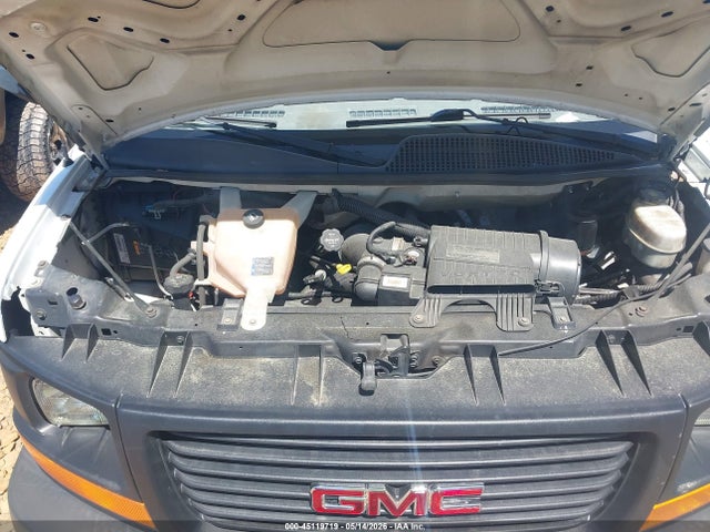 General Motors Savana Cutaway 3500