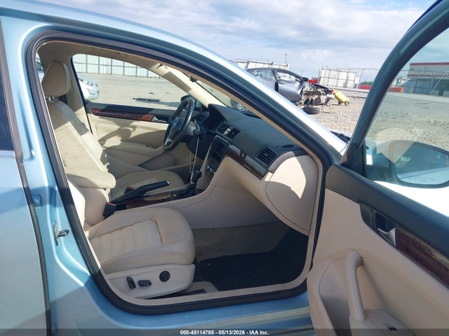 Volkswagen Passat 2.0l Tdi Sel Premium