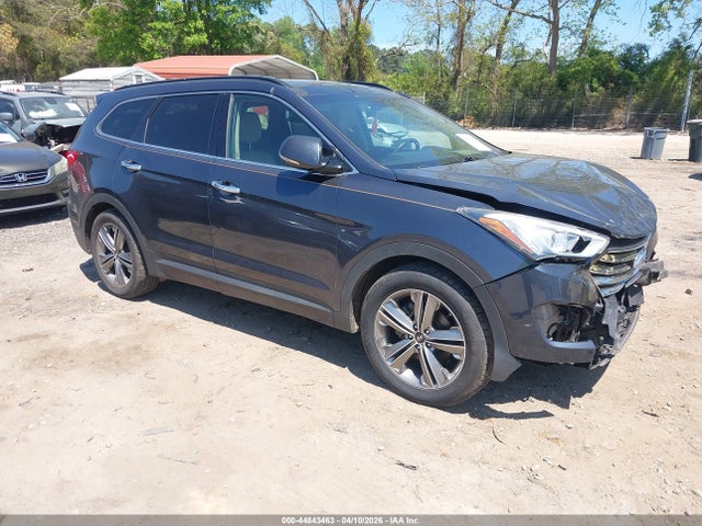 Salvage Hyundai SANTA FE Image
