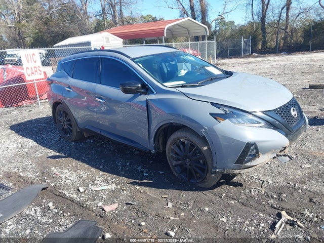 Salvage Nissan Murano Image