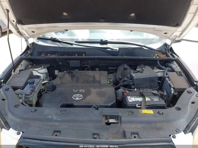 Toyota RAV4 Sport V6