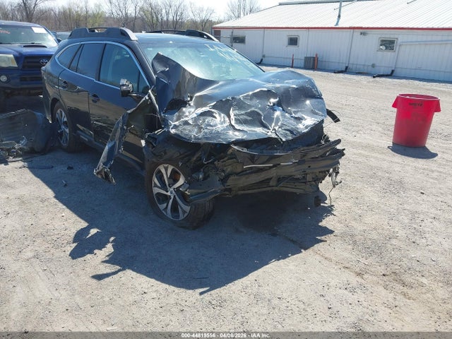 Salvage Subaru Outback Image