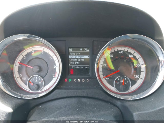 Dodge Grand Caravan Crew