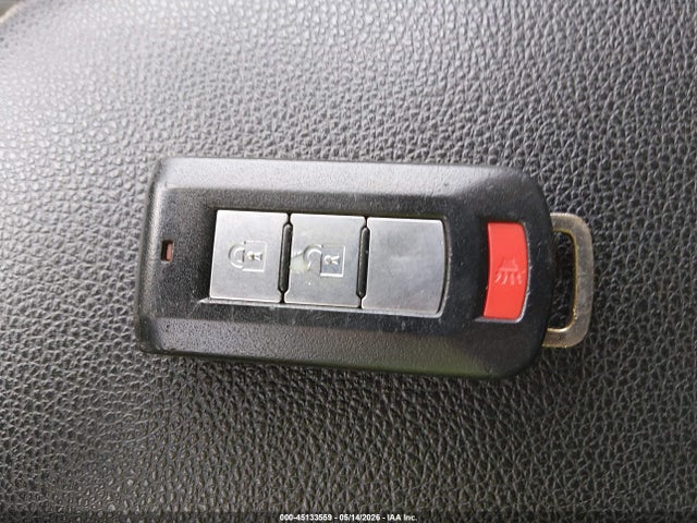 Mitsubishi Outlander Se