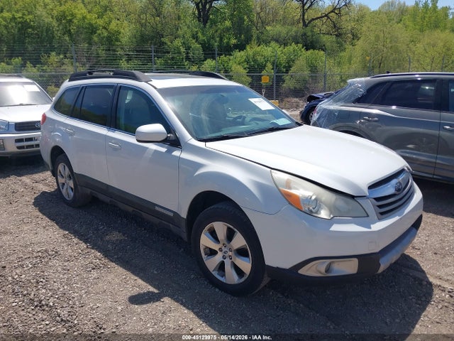 Salvage Subaru Outback Image