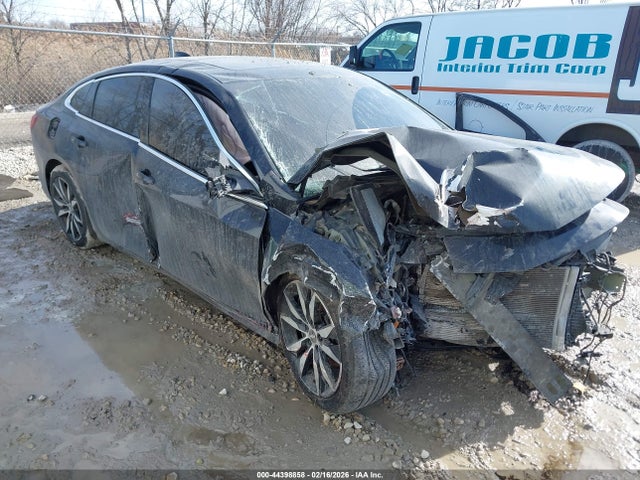 Salvage Chevrolet Malibu Image