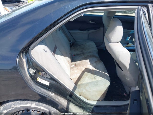 Toyota Camry Le