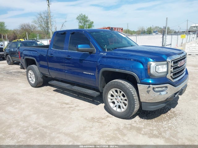 Salvage GMC Sierra 1500 Image