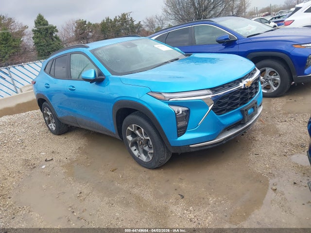 Salvage Chevrolet Trax Image