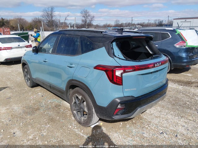 Kia Seltos S