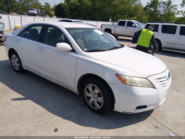 Salvage Toyota Camry Image