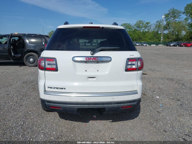 GMC Acadia Sle-1
