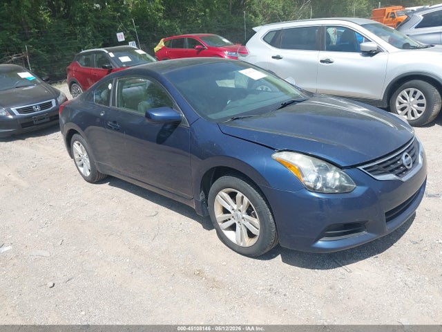 Salvage Nissan Altima Image