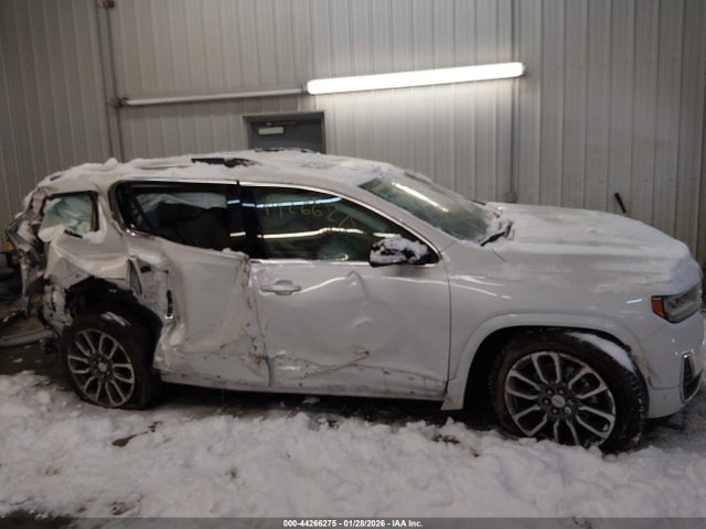 GMC Acadia Awd Denali