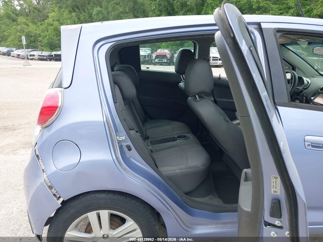 Chevrolet Spark 1lt Cvt