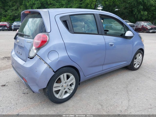 Chevrolet Spark 1lt Cvt