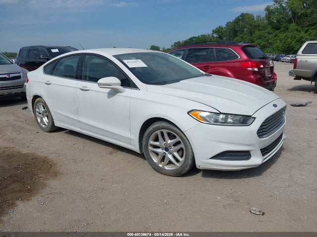 Salvage Ford Fusion Image