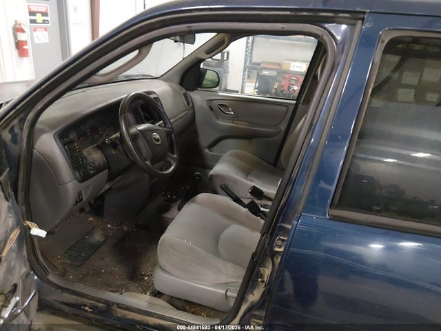 Mazda Tribute Dx