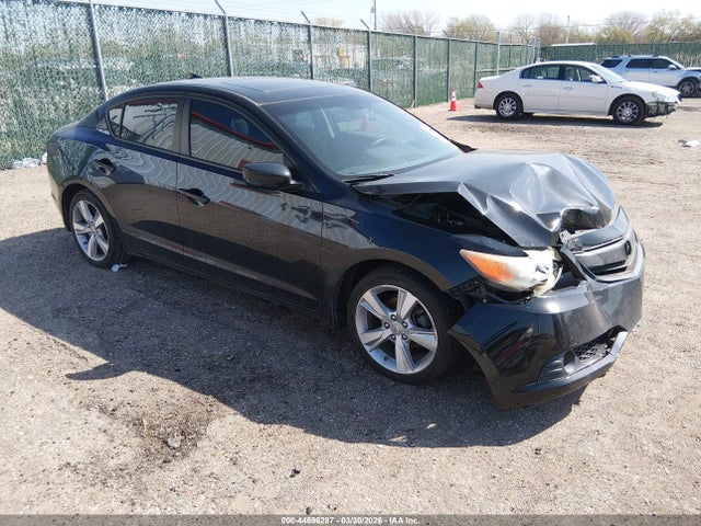 Salvage Acura ILX Image